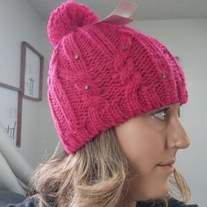 Roxy Fuchsia Knit Beanie with Pom Pom And Fleece Inside